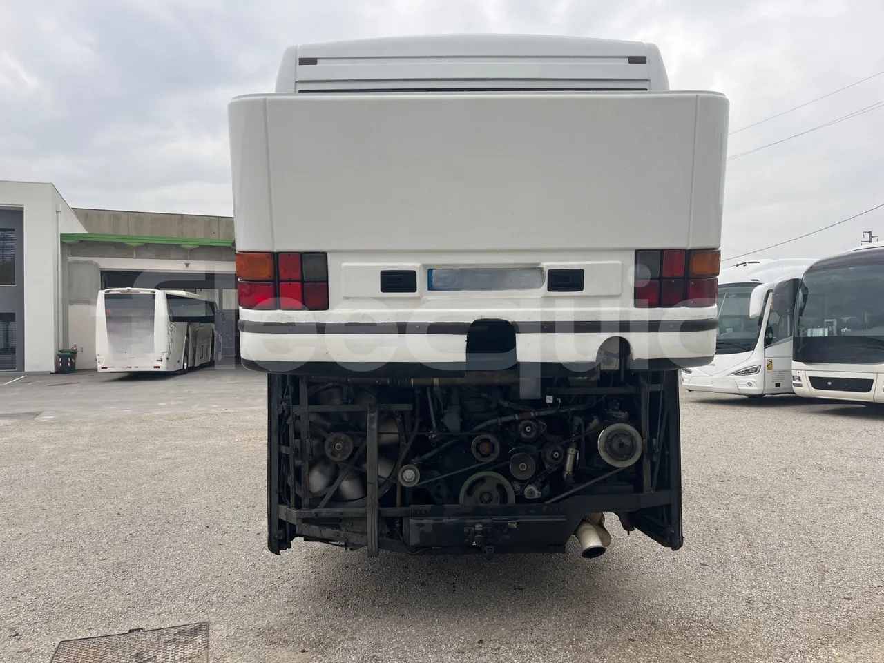 Volvo Barbi Echo B12 60/38 - EUR2 - 279kW - 12m - rear hatch open
