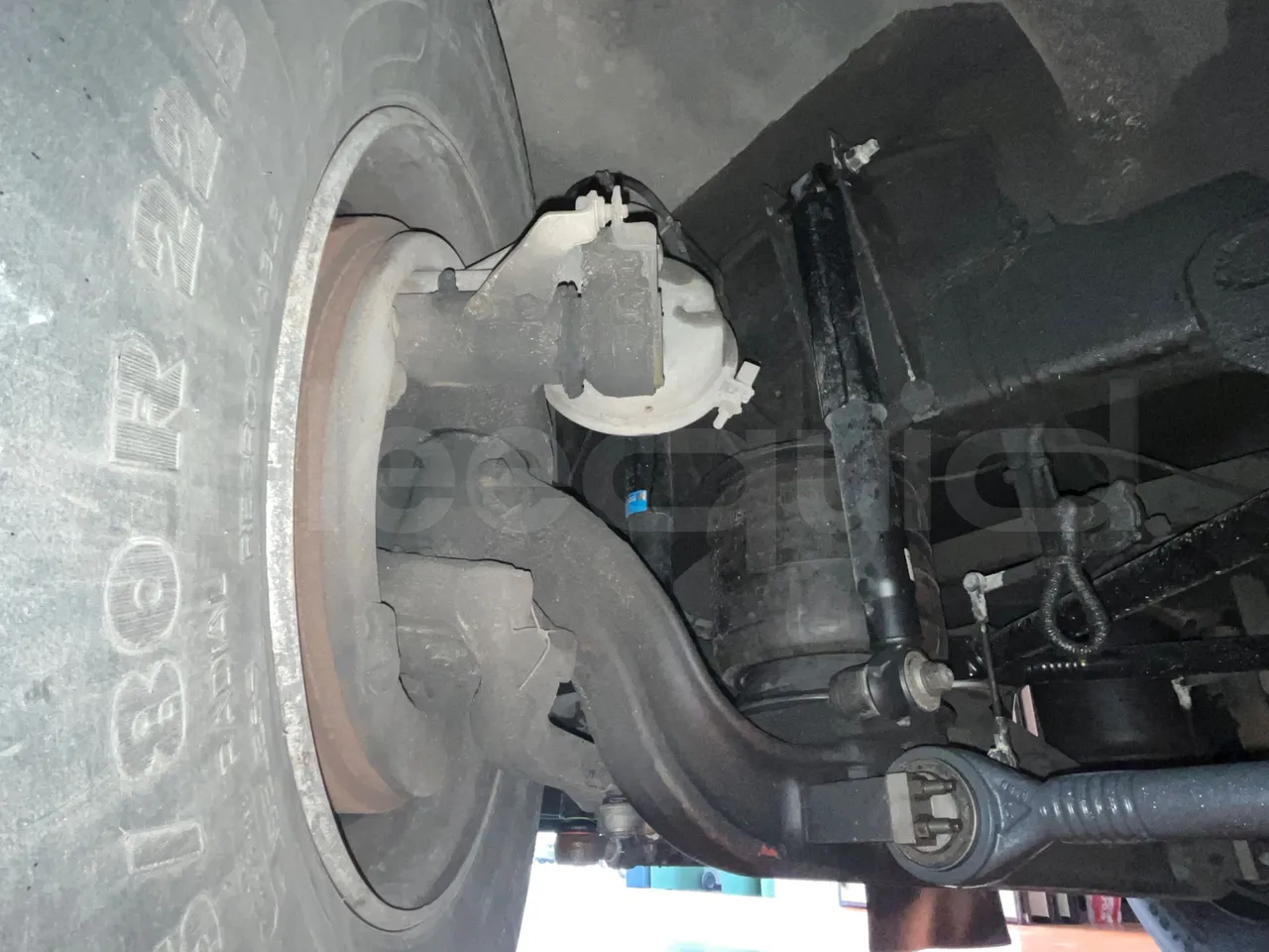 Volvo Barbi Echo B12 60/38 - EUR2 - 279kW - 12m - front axle right side