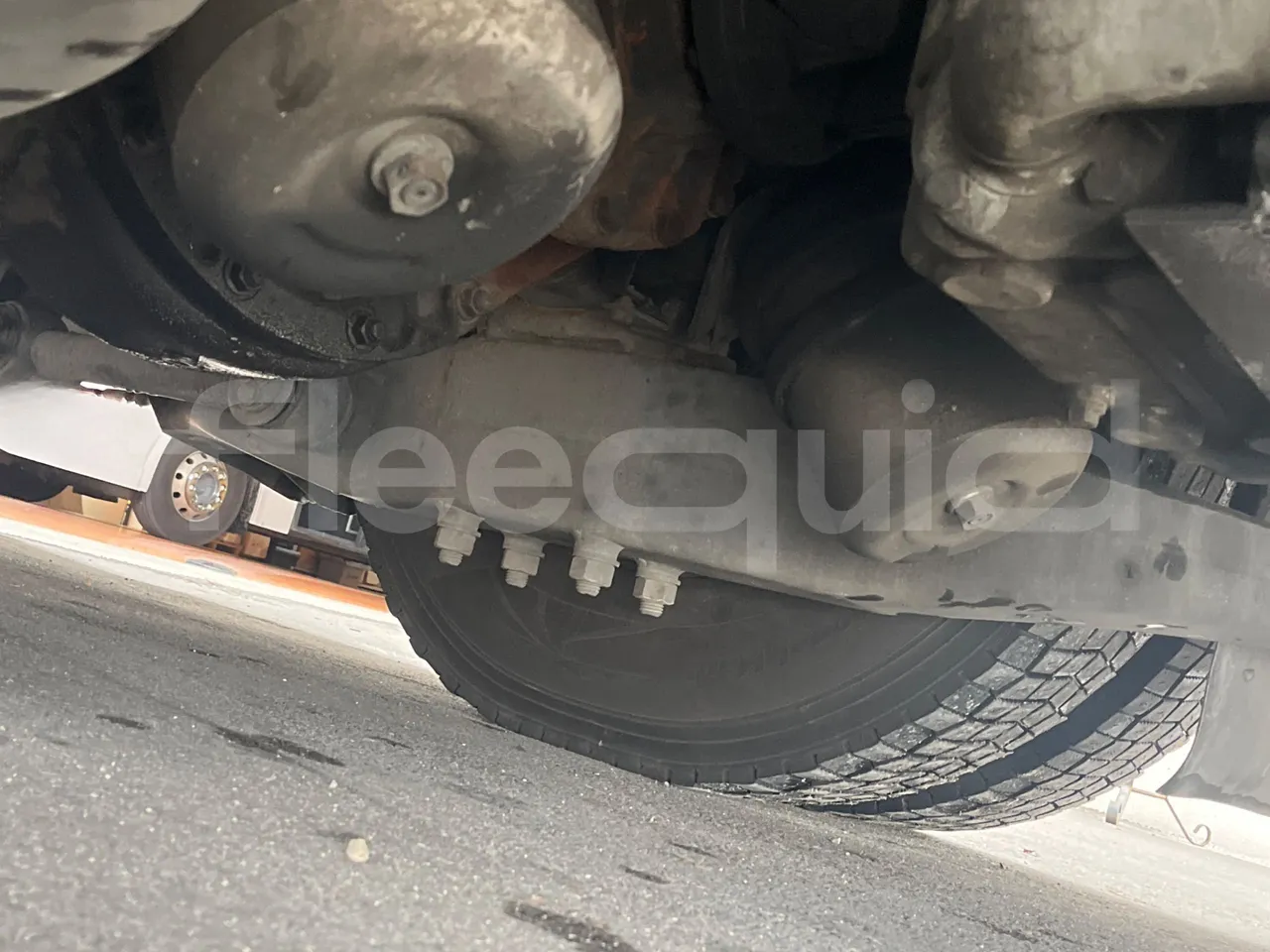 Volvo Barbi Echo B12 60/38 - EUR2 - 279kW - 12m - axle 3 left side