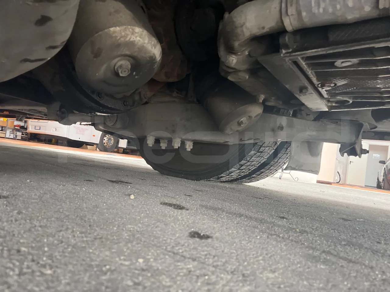 Volvo Barbi Echo B12 60/38 - EUR2 - 279kW - 12m - axle 3 right side