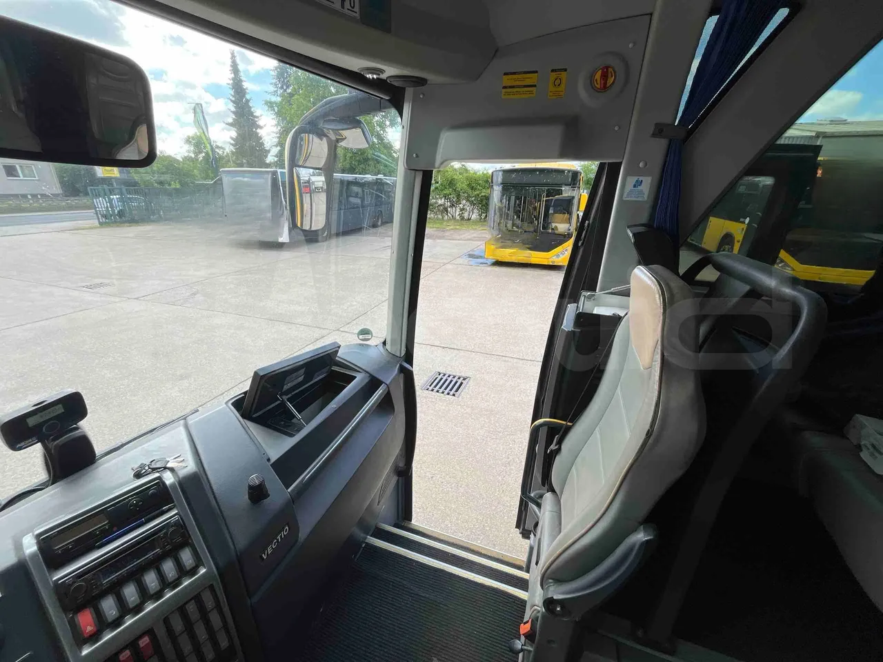 Otokar Vectio - handrails photo