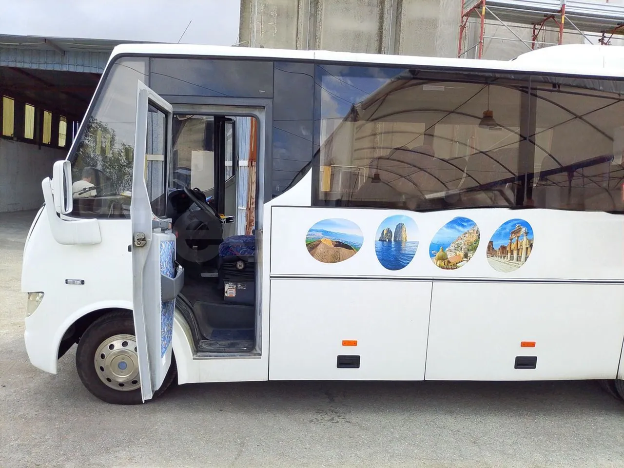Iveco Eclipse 65C15-70/ Euro 3 - 107Kw - 6,950Mt - front door 3 open (mandatory for bus to scrap)