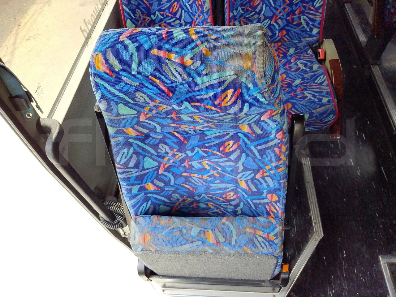 Iveco Eclipse 65C15-70/ Euro 3 - 107Kw - 6,950Mt - hostess seat photo