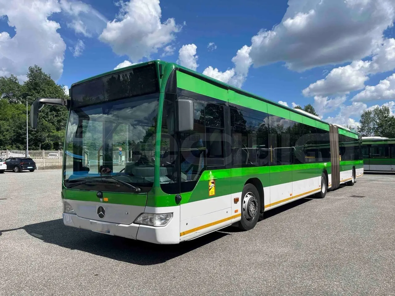 Mercedes-Benz Citaro G - 3/4 Front Left Side