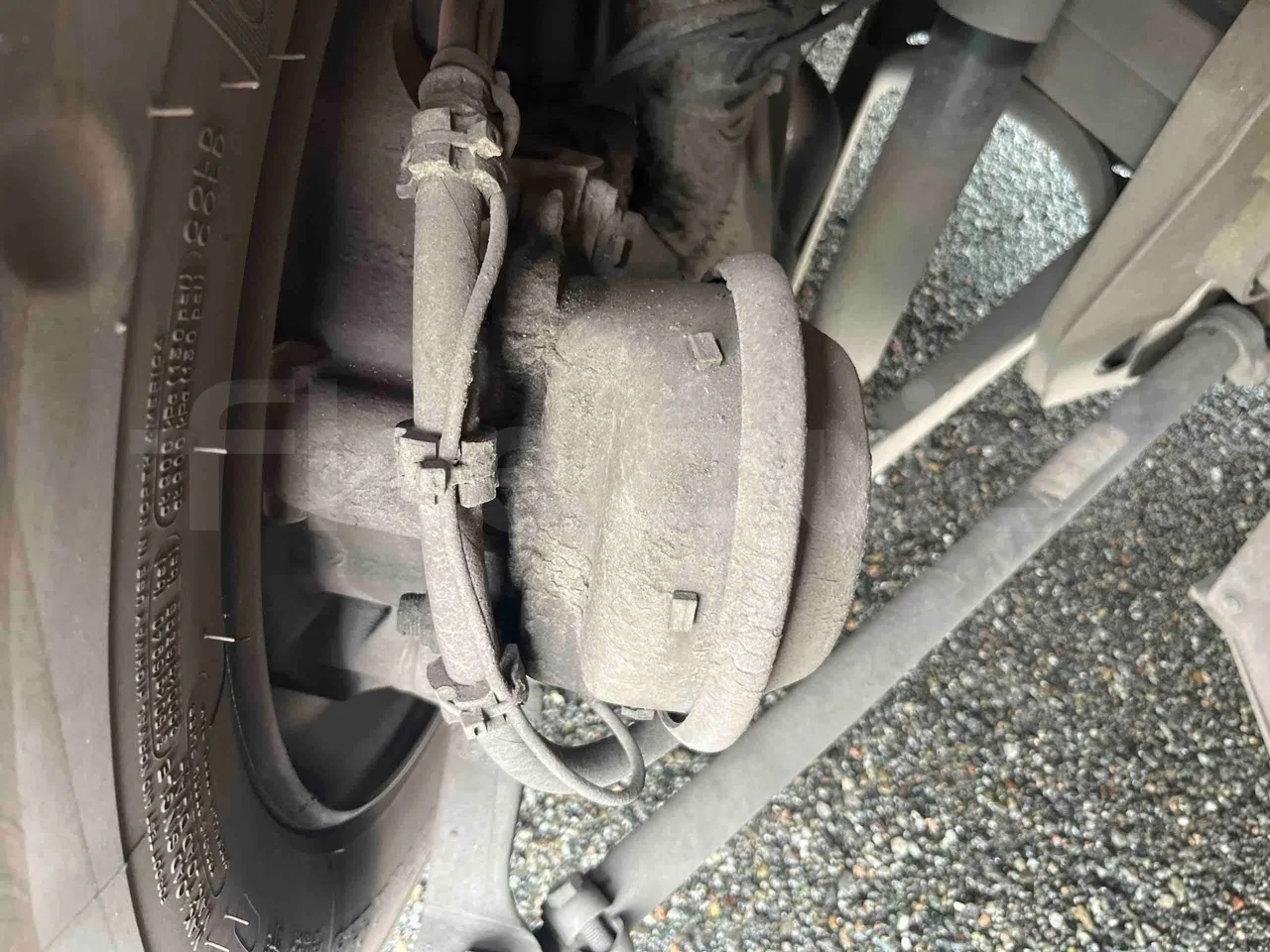 Mercedes-Benz Citaro G - First Axle Brake Calipers Right Side