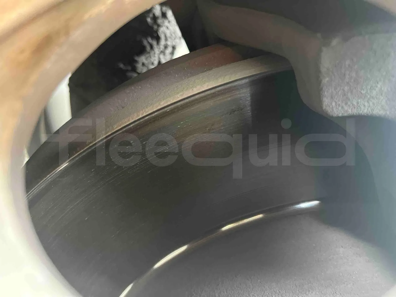 Mercedes-Benz Citaro G - First Axle Discs Right Side