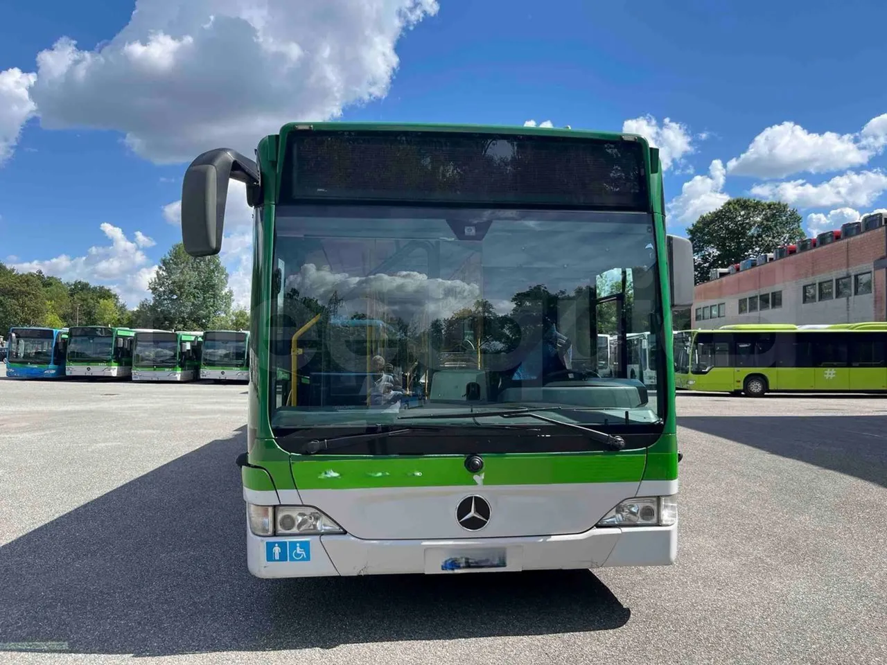 Mercedes-Benz Citaro G - Front
