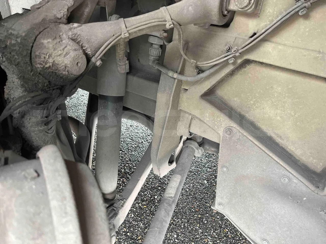 Mercedes-Benz Citaro G - First Axle Shock Absorbers Right Side