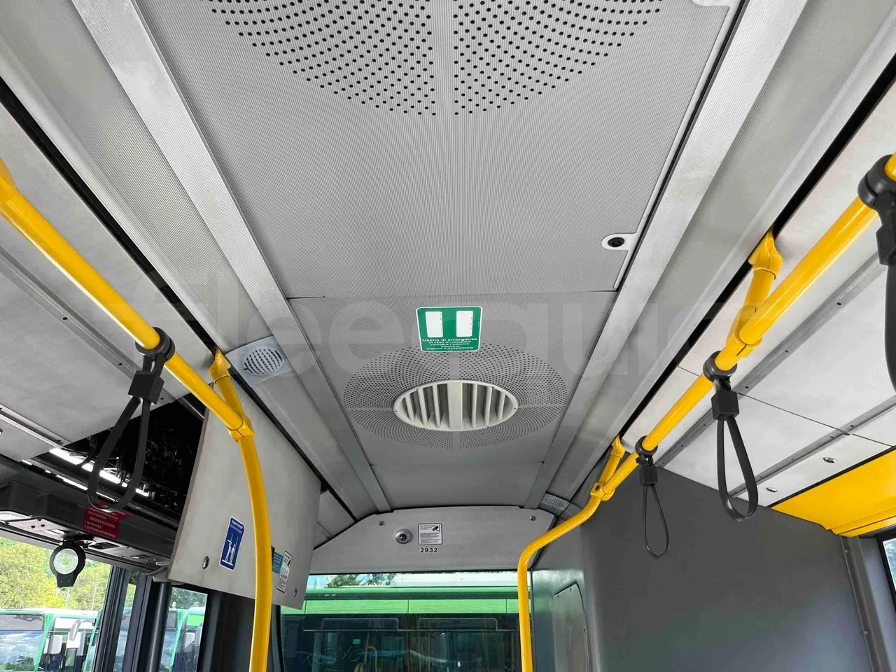 Mercedes-Benz Citaro G - Roof Hatch 1