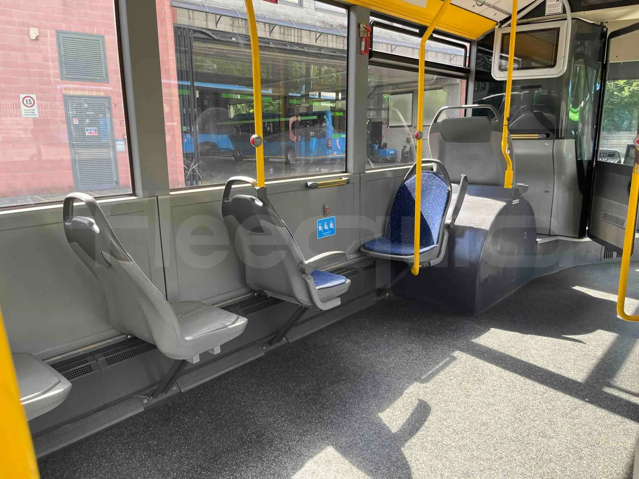 Mercedes-Benz Citaro G - Power Outlets