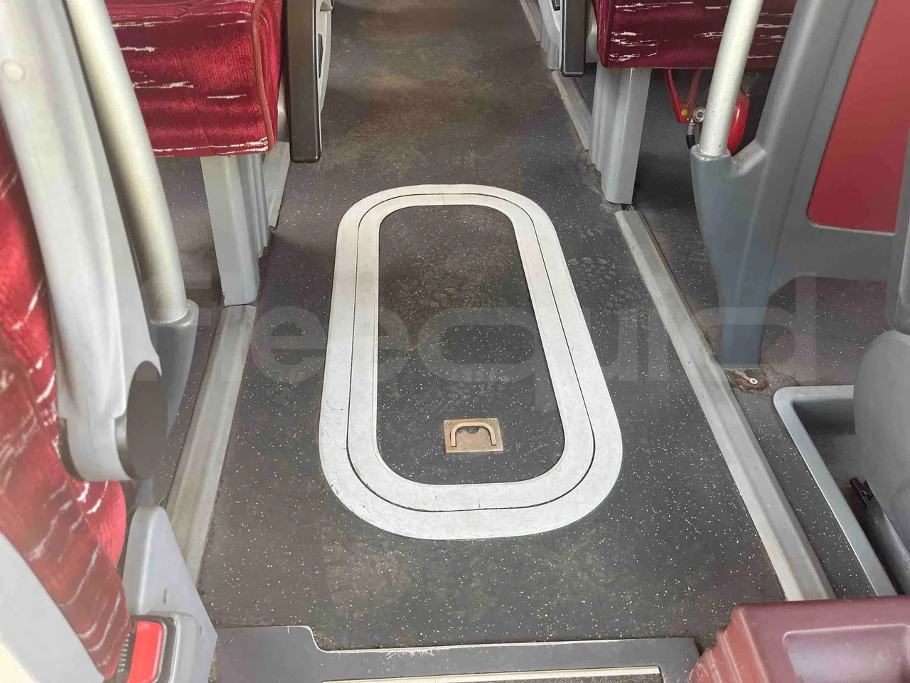 Isuzu Visigo - driver microphone accessories photo