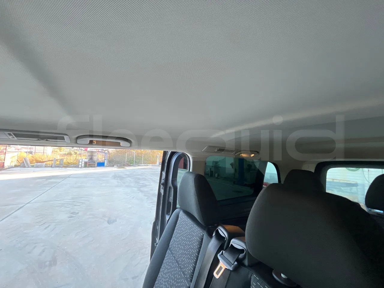 Mercedes-Benz Vito Tourer 639/2 116 CDI - Euro 6 - 120 kW - 5.140 mt - central seat safety belt