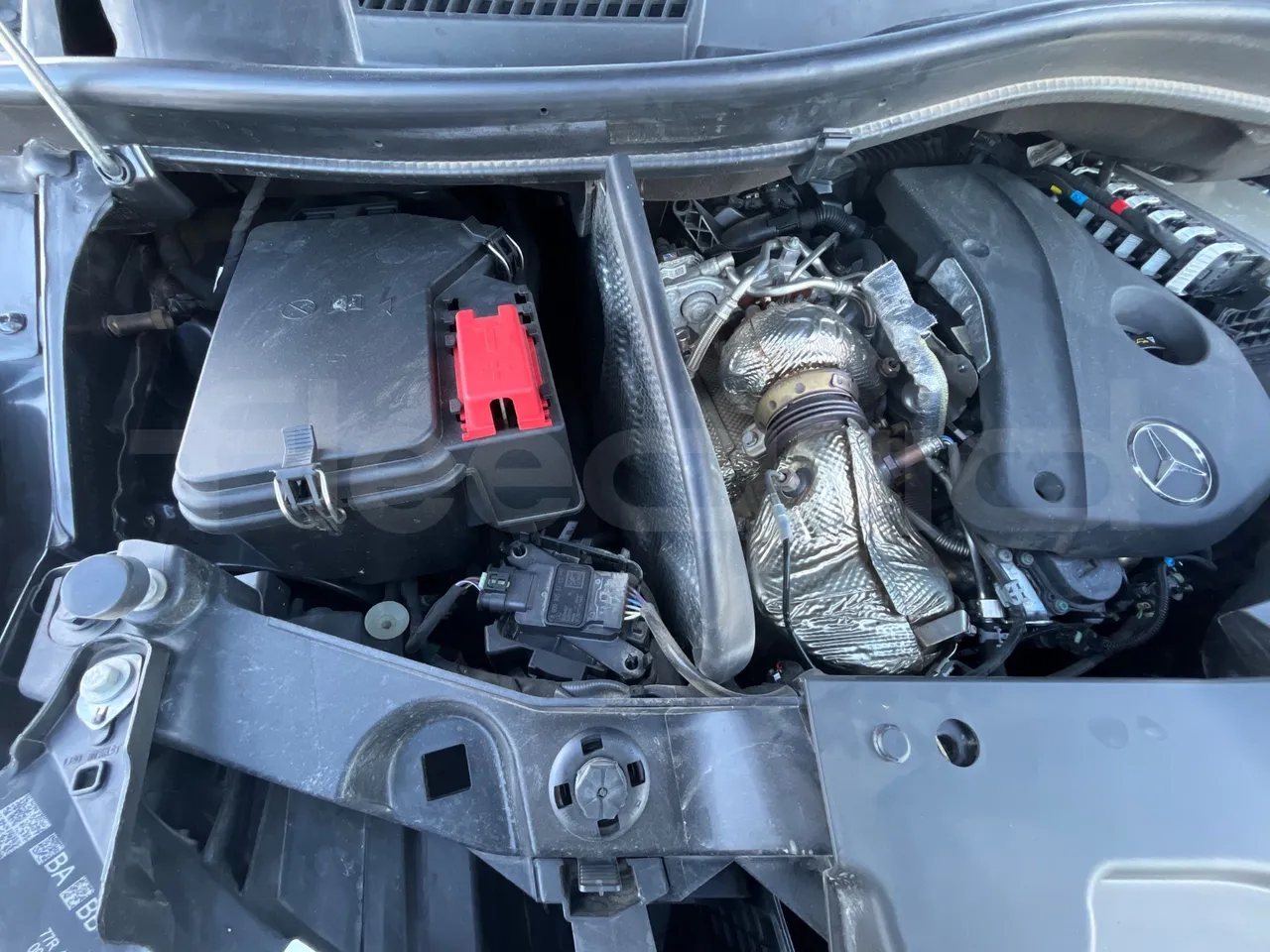 Mercedes-Benz Vito Tourer 639/2 116 CDI - Euro 6 - 120 kW - 5.140 mt - air conditioning compressor