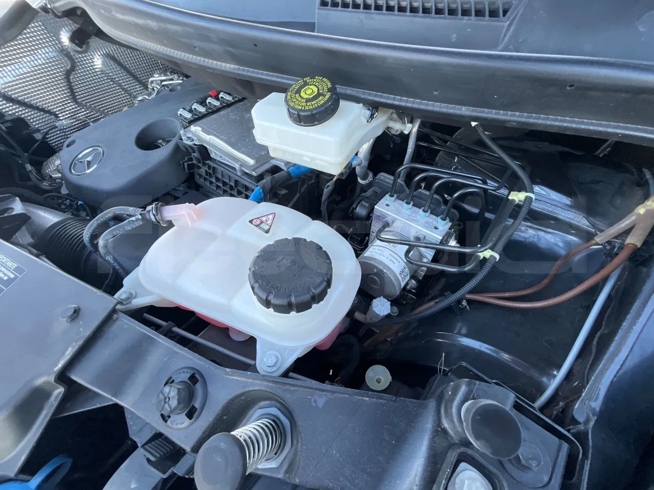 Mercedes-Benz Vito Tourer 639/2 116 CDI - Euro 6 - 120 kW - 5.140 mt - fire extinguishing system