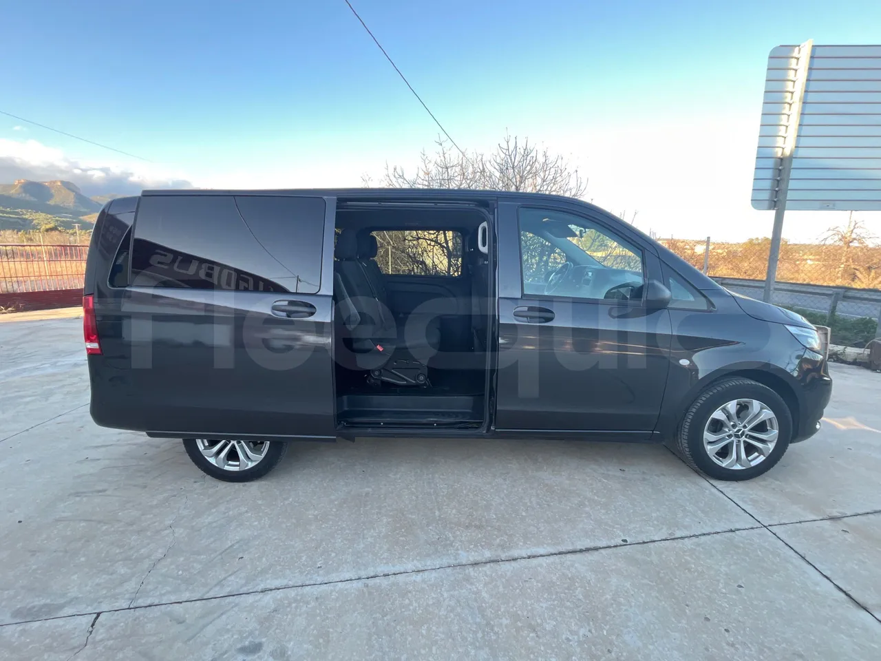 Mercedes-Benz Vito Tourer 639/2 116 CDI - Euro 6 - 120 kW - 5.140 mt - internal frame rust check