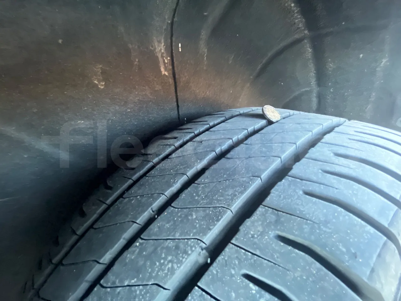 Mercedes-Benz Vito Tourer 639/2 116 CDI - Euro 6 - 120 kW - 5.140 mt - tread condition second axle tires left