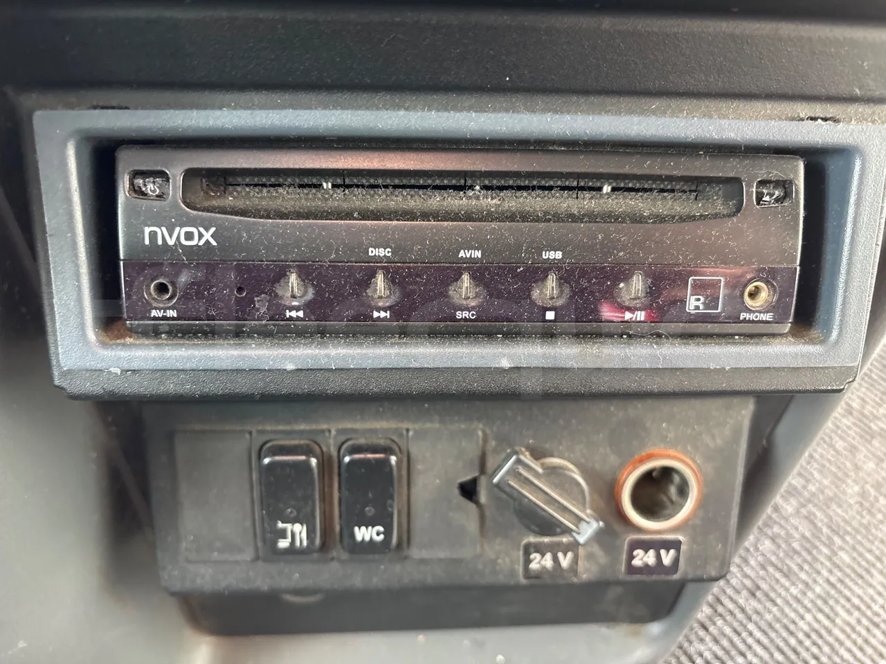 Setra S415 HD - EUR5 - 315kW - 12.2m - onboard devices 1