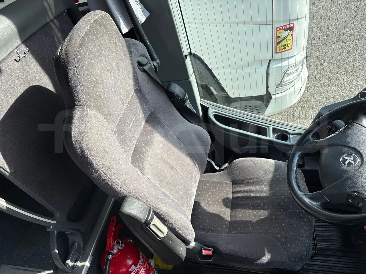 Setra S415 HD - EUR5 - 315kW - 12.2m - driver's seat photo