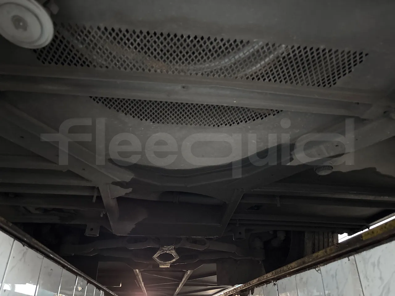 Setra S415 HD - EUR5 - 315kW - 12.2m - front undercarriage from front