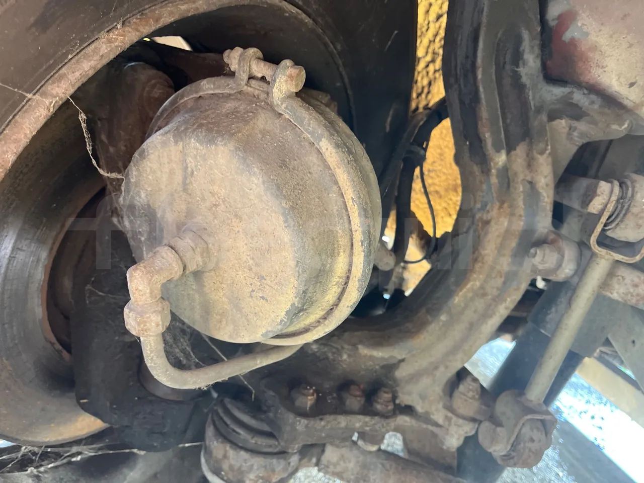 Mercedes-Benz OLIMPIA O 404 RH - Euro 1 - 280 kW -12 mt - front brake calipers left