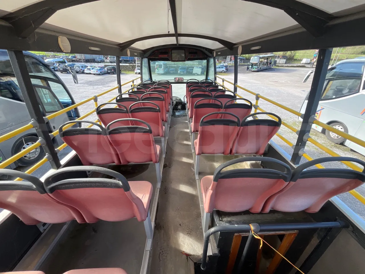 Mercedes-Benz OLIMPIA O 404 RH - Euro 1 - 280 kW -12 mt - forward view all seats last row height