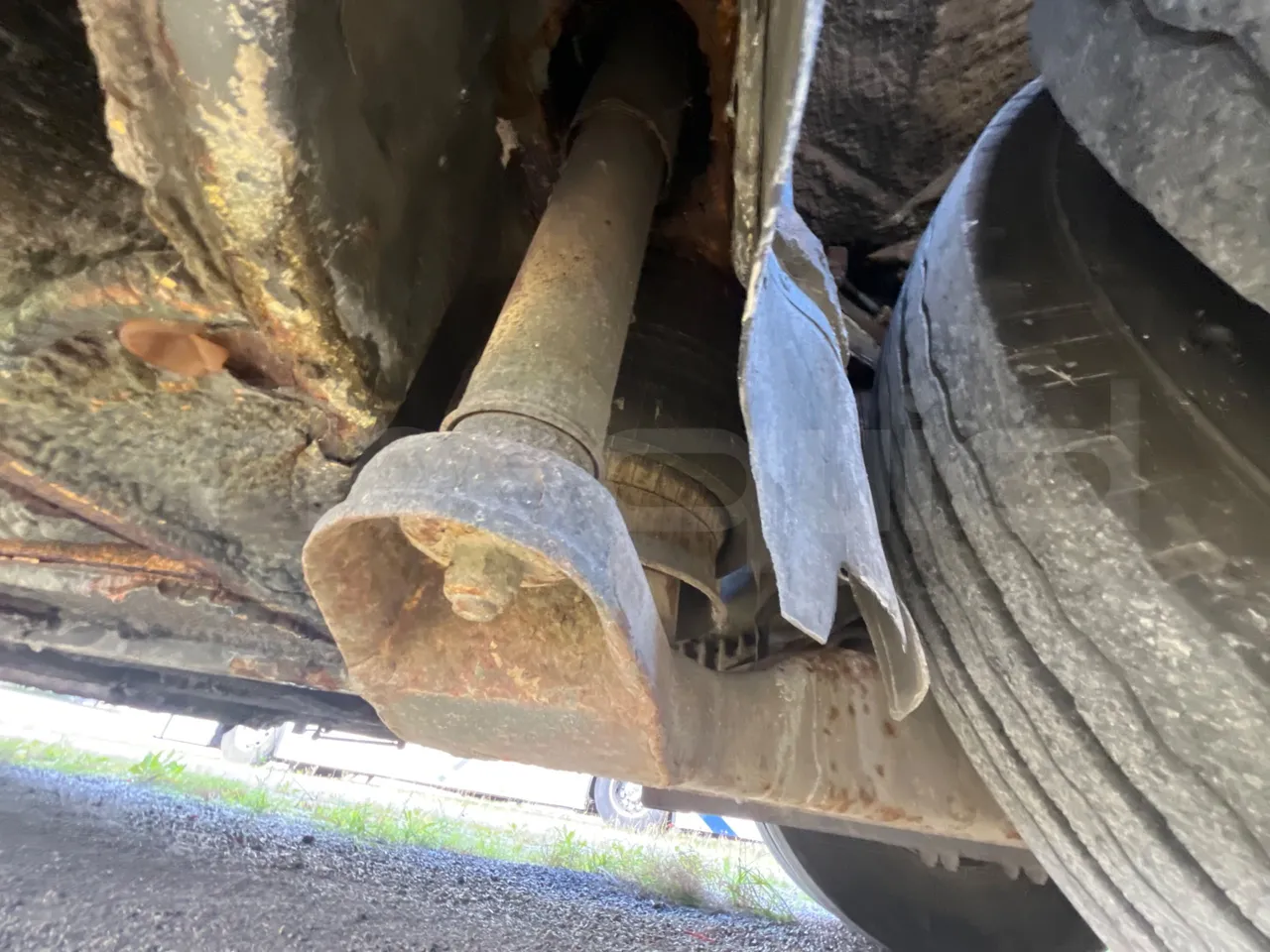 Mercedes-Benz OLIMPIA O 404 RH - Euro 1 - 280 kW -12 mt - axle 2 shock absorbers 1 right