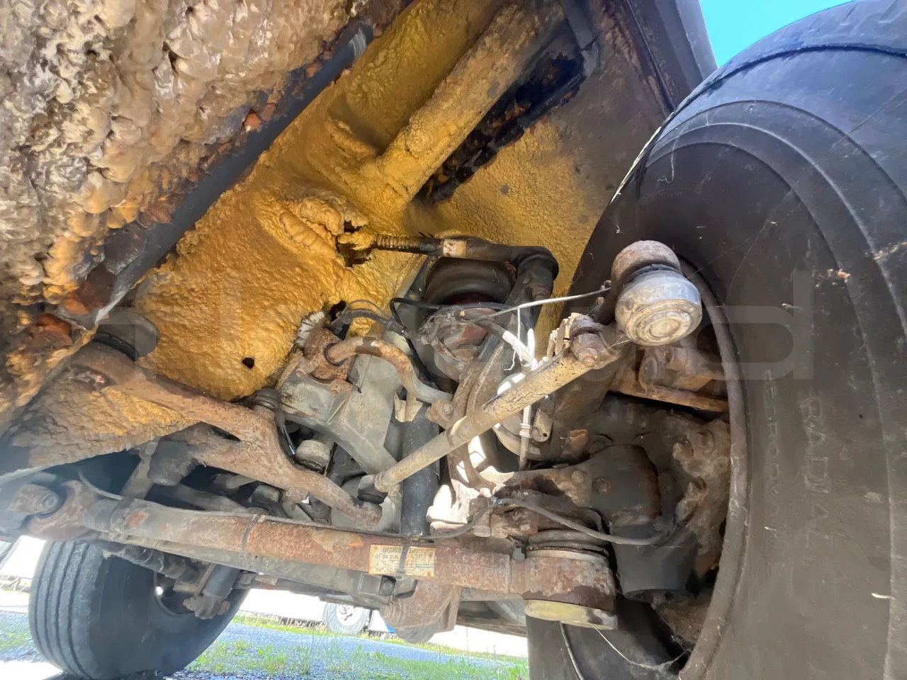 Mercedes-Benz OLIMPIA O 404 RH - Euro 1 - 280 kW -12 mt - front axle left side