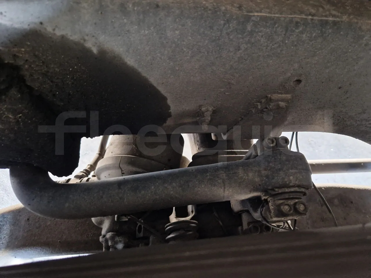 Irisbus Domino 397E.12-EUR4 -331kW -12.41m - axle 2 caliper brakes left