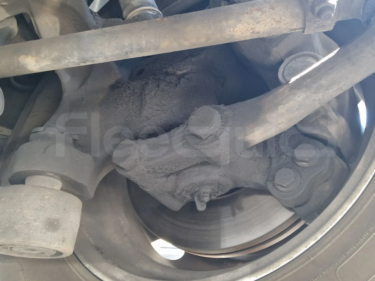 Irisbus Domino 397E.12-EUR4 -331kW -12.41m - front discs left