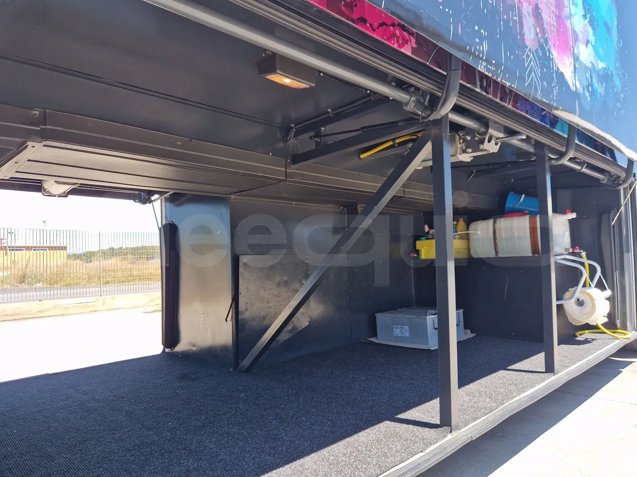 Irisbus Domino 397E.12-EUR4 -331kW -12.41m - internal frame rust check