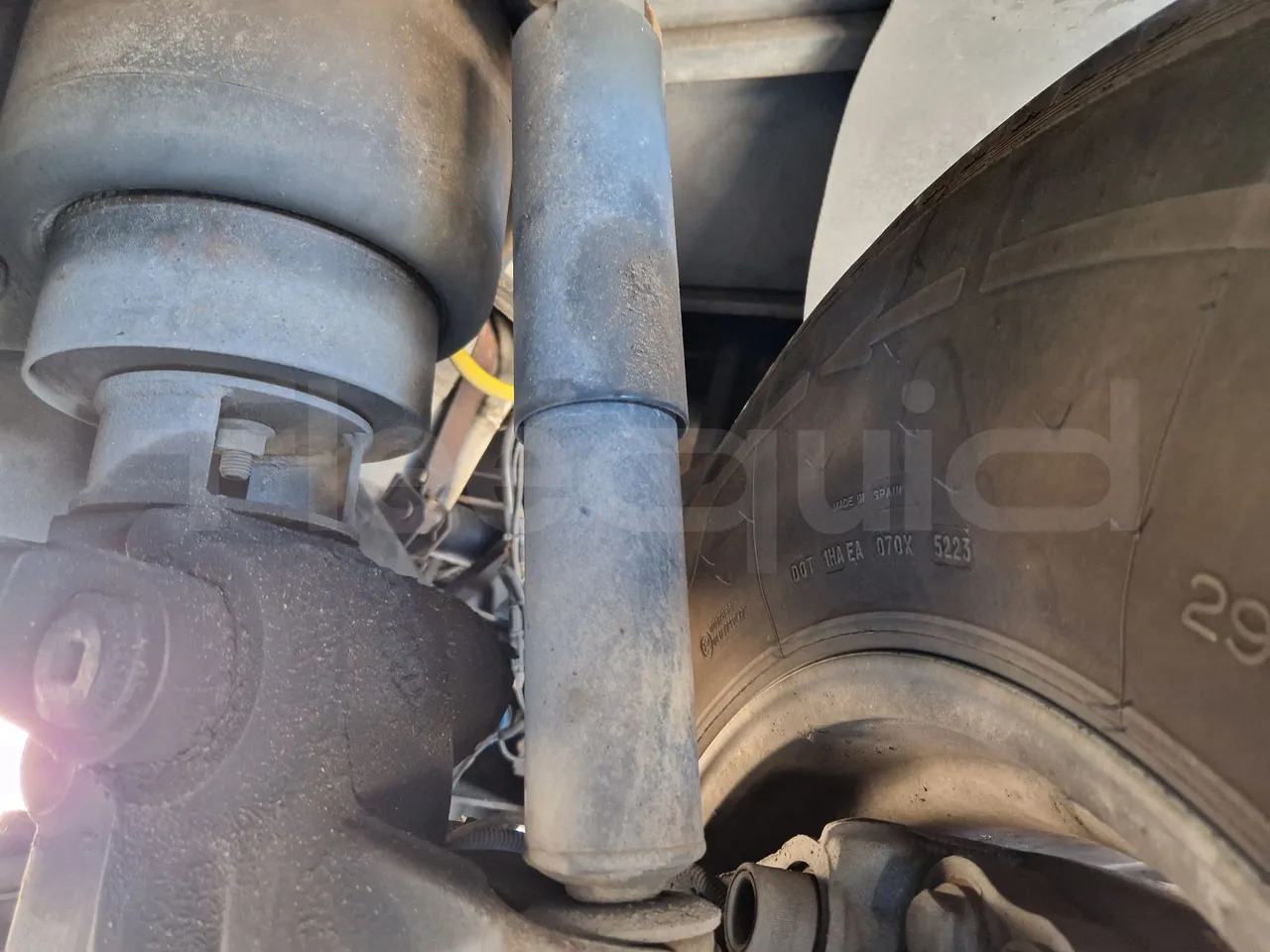 Irisbus Domino 397E.12-EUR4 -331kW -12.41m - axel 3 shock absorbers 2 left