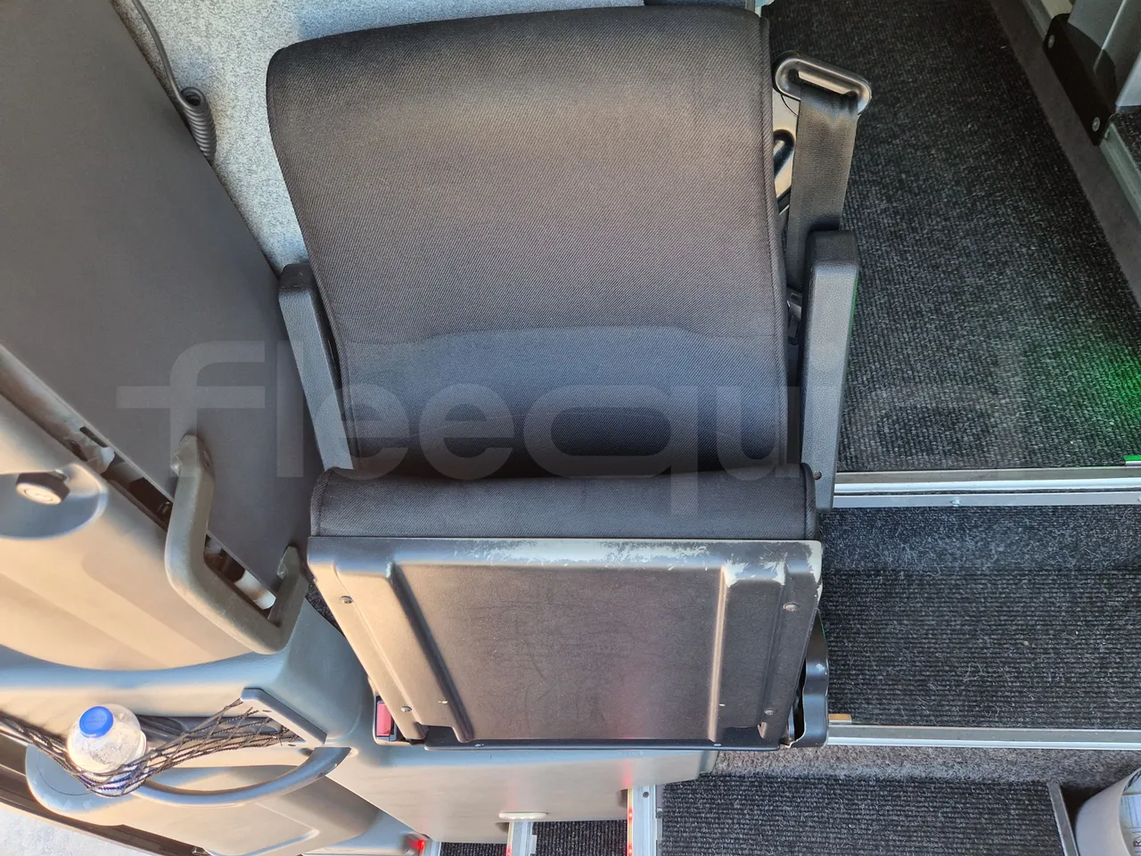 Irisbus Domino 397E.12-EUR4 -331kW -12.41m - hostess seat photo