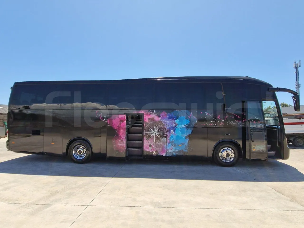 Irisbus Domino 397E.12-EUR4 -331kW -12.41m - right side doors open
