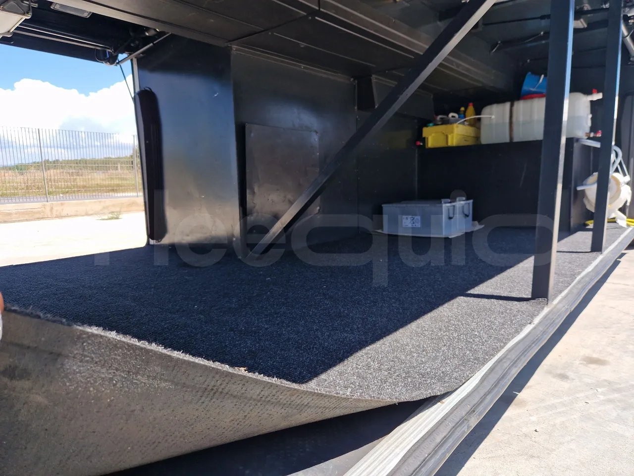 Irisbus Domino 397E.12-EUR4 -331kW -12.41m - under carpet photo