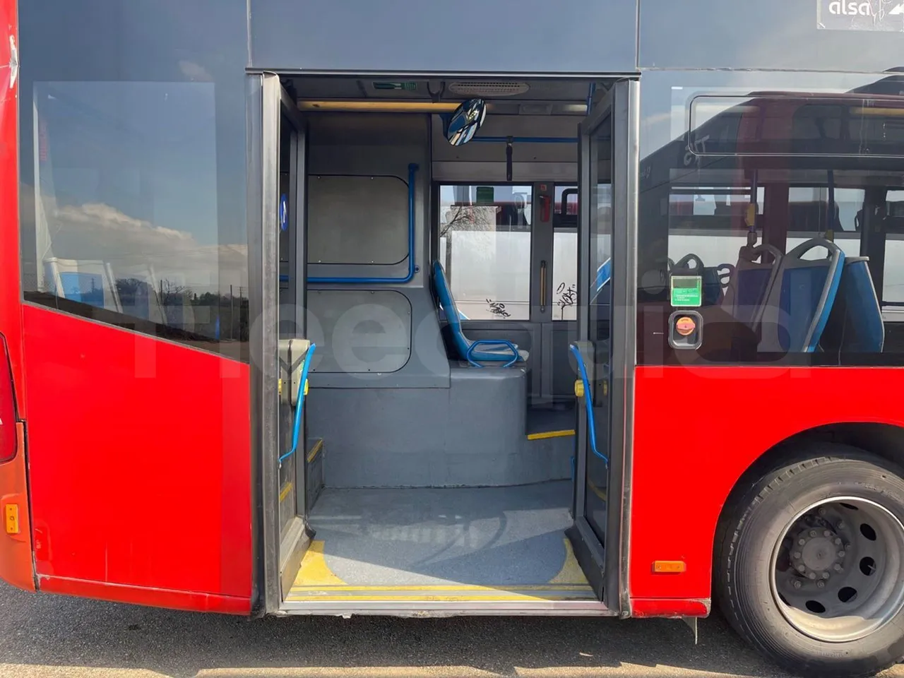 Mercedes-Benz Citaro O530 - Euro4 - 210kW - 11.950m - front door 3 open