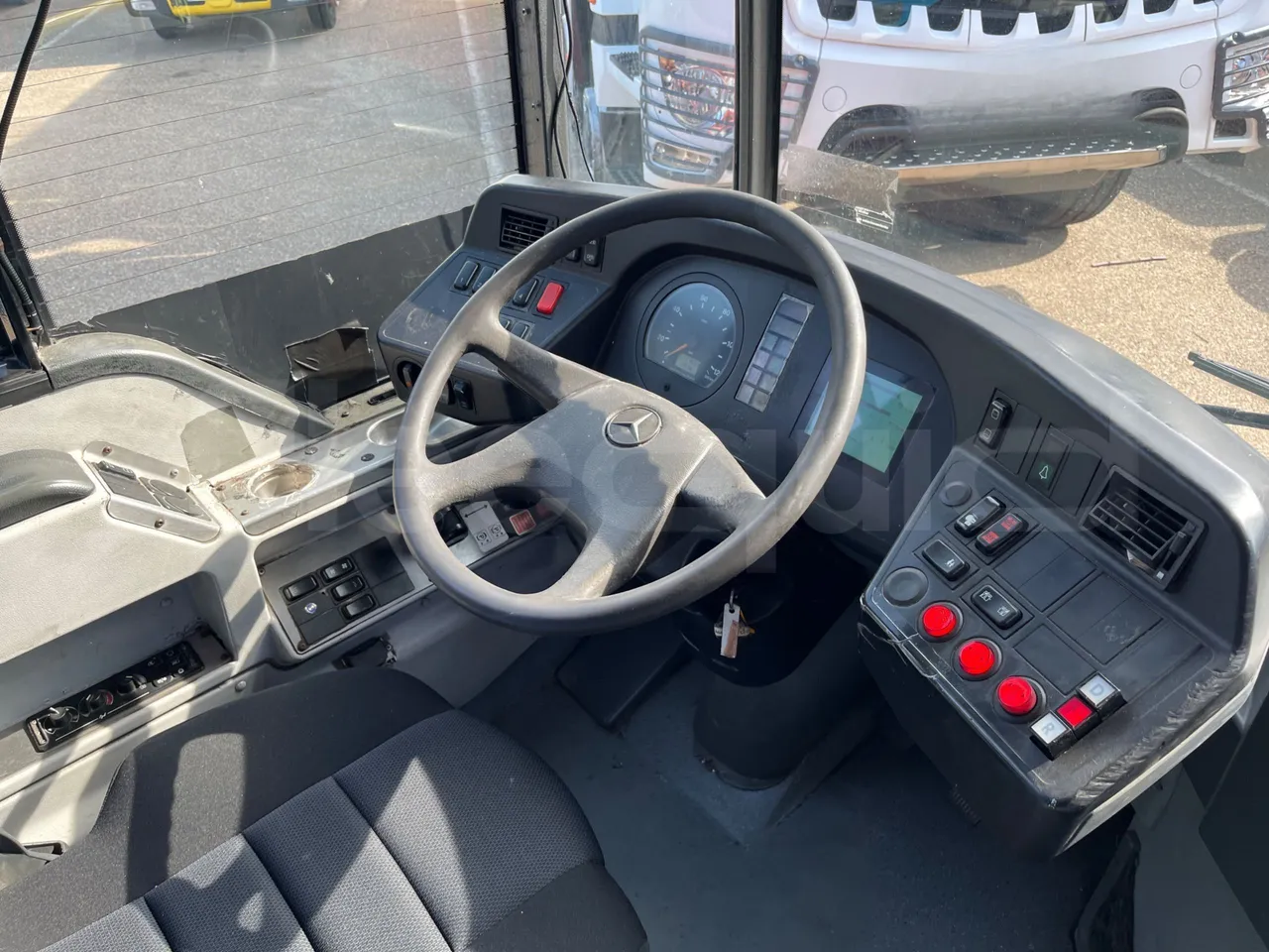 Mercedes-Benz Citaro O530 - Euro4 - 210kW - 11.950m - buttons panels on