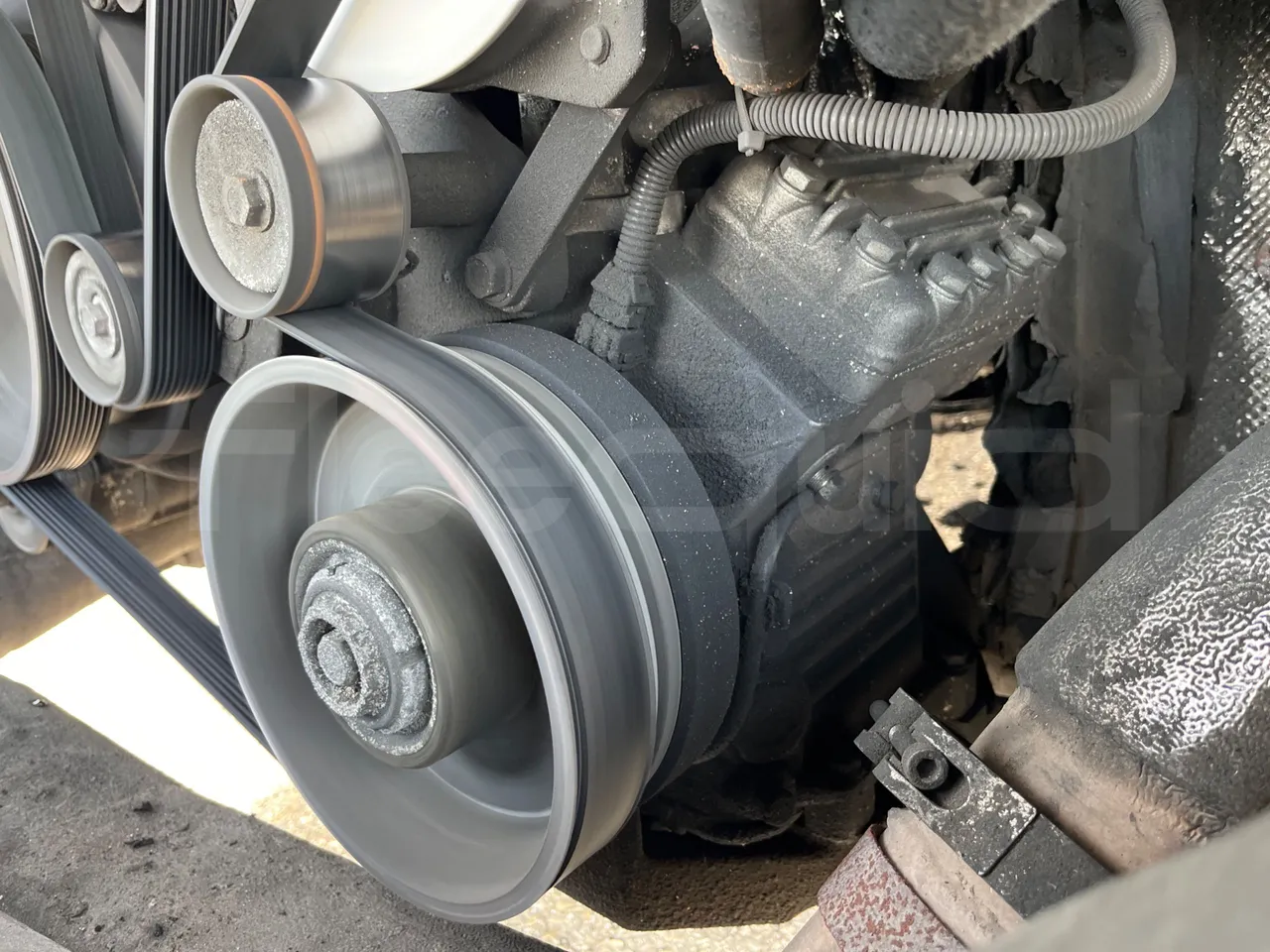 Mercedes-Benz Citaro O530 - Euro4 - 210kW - 11.950m - air conditioning compressor