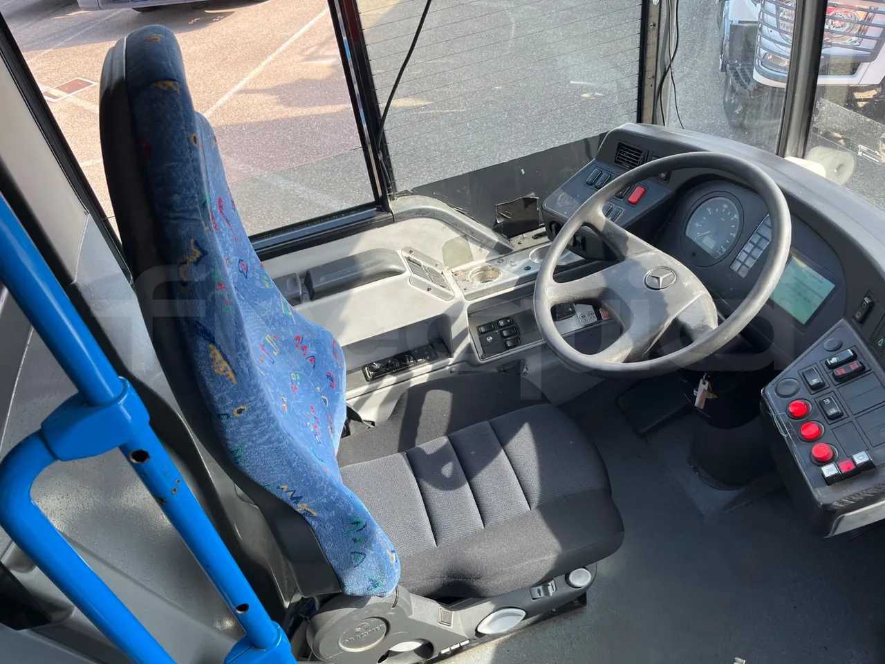 Mercedes-Benz Citaro O530 - Euro4 - 210kW - 11.950m - driver's seat photo