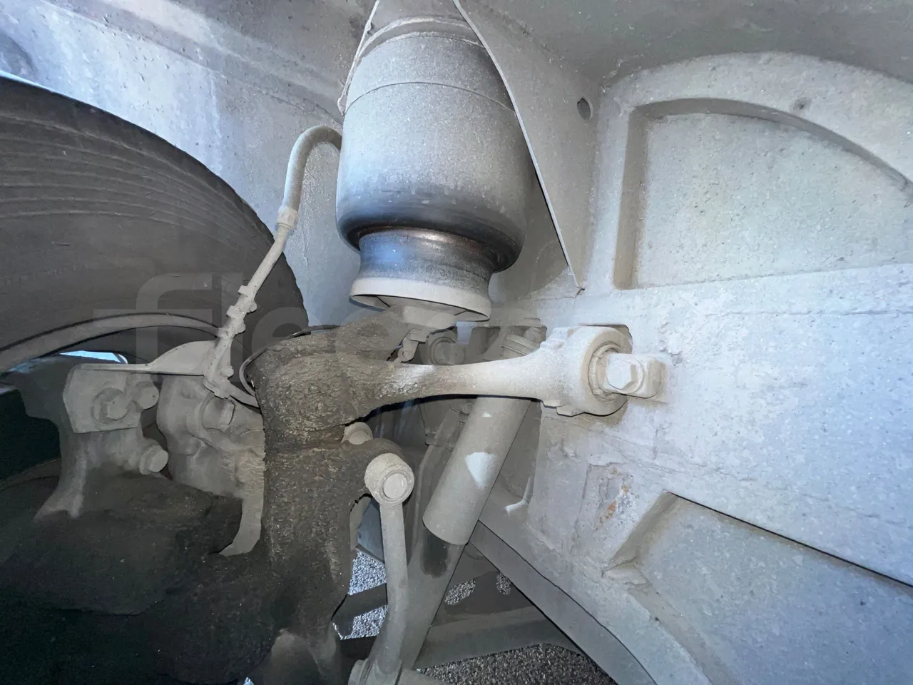 Mercedes-Benz Citaro O530 - Euro4 - 210kW - 11.950m - front air springs left