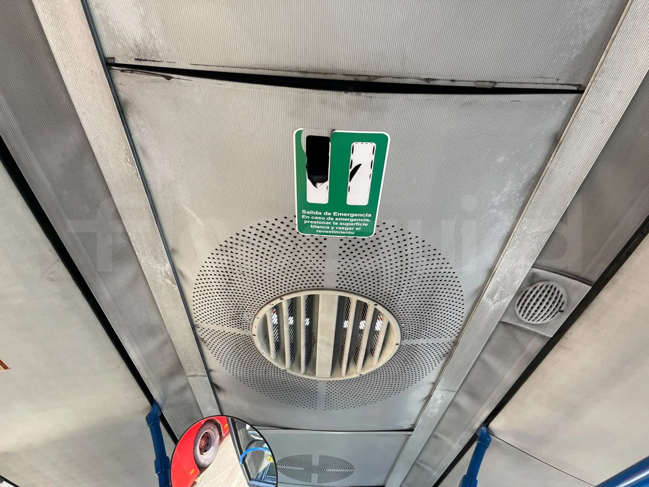 Mercedes-Benz Citaro O530 - Euro4 - 210kW - 11.950m - roof hatch 1