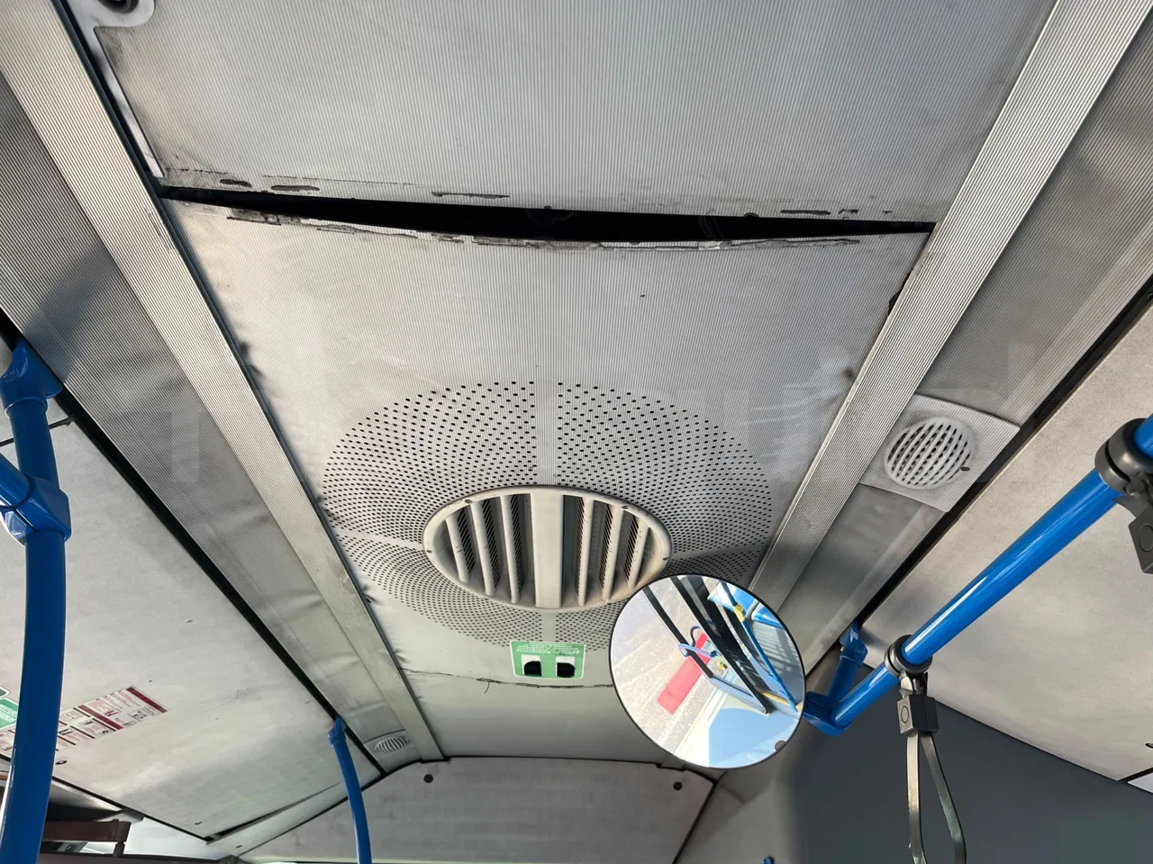 Mercedes-Benz Citaro O530 - Euro4 - 210kW - 11.950m - roof hatch 2