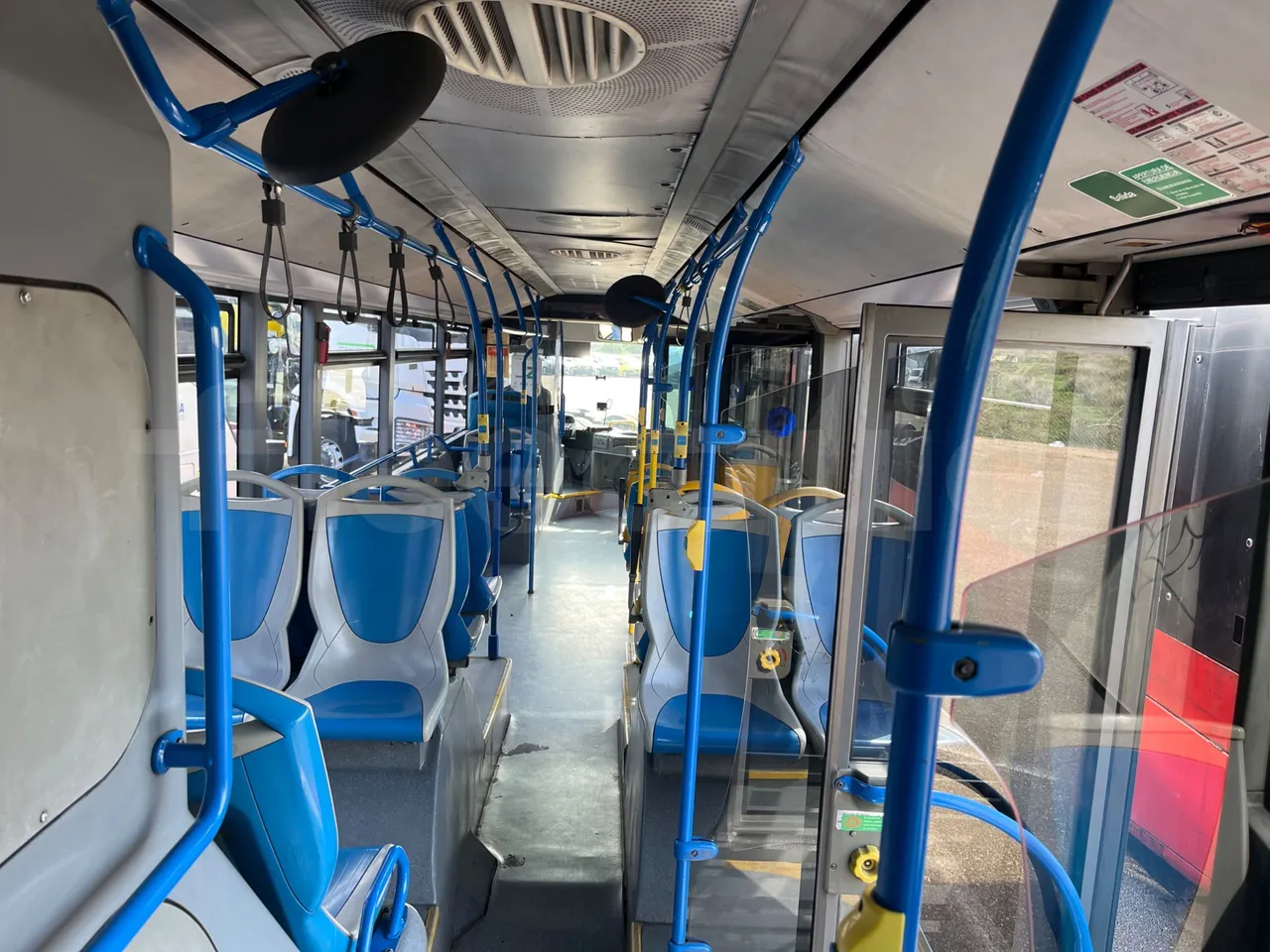 Mercedes-Benz Citaro O530 - Euro4 - 210kW - 11.950m - forward view all seats last row height