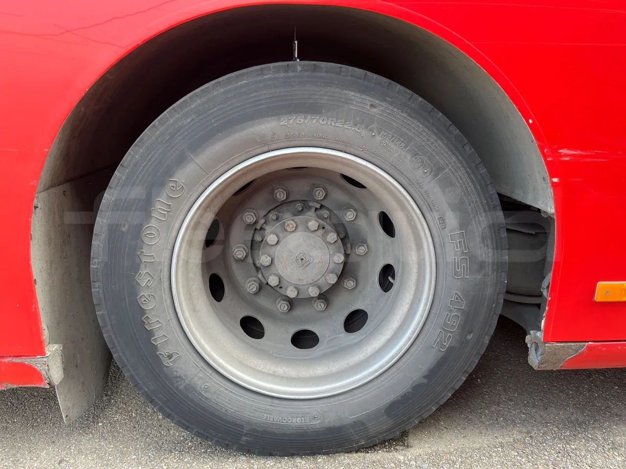 Mercedes-Benz Citaro O530 - Euro4 - 210kW - 11.950m - tread condition front tires left