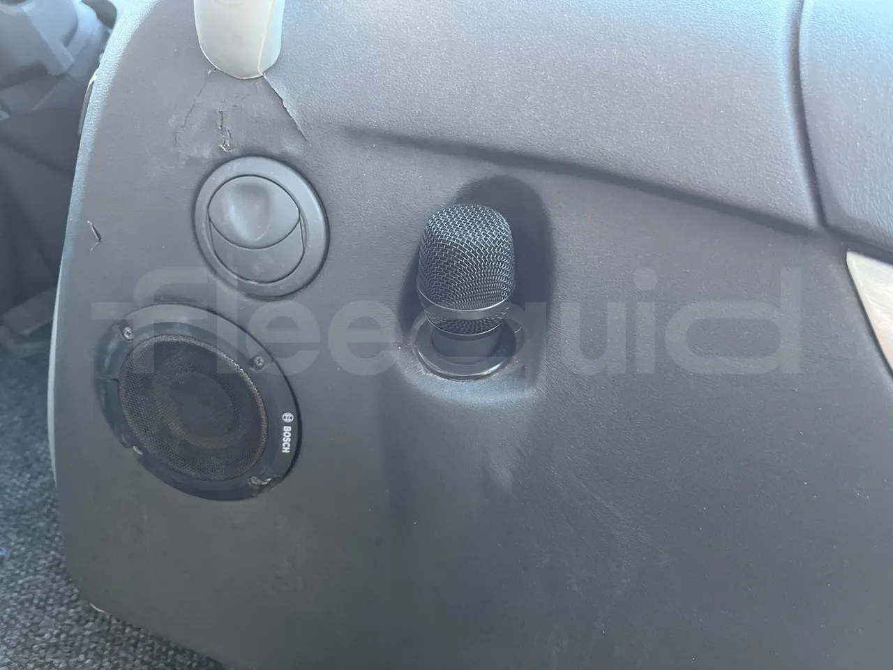 Irizar i6 12.35 - Euro5 - 294kW - 12.200mt - hostes microphone accessories photo