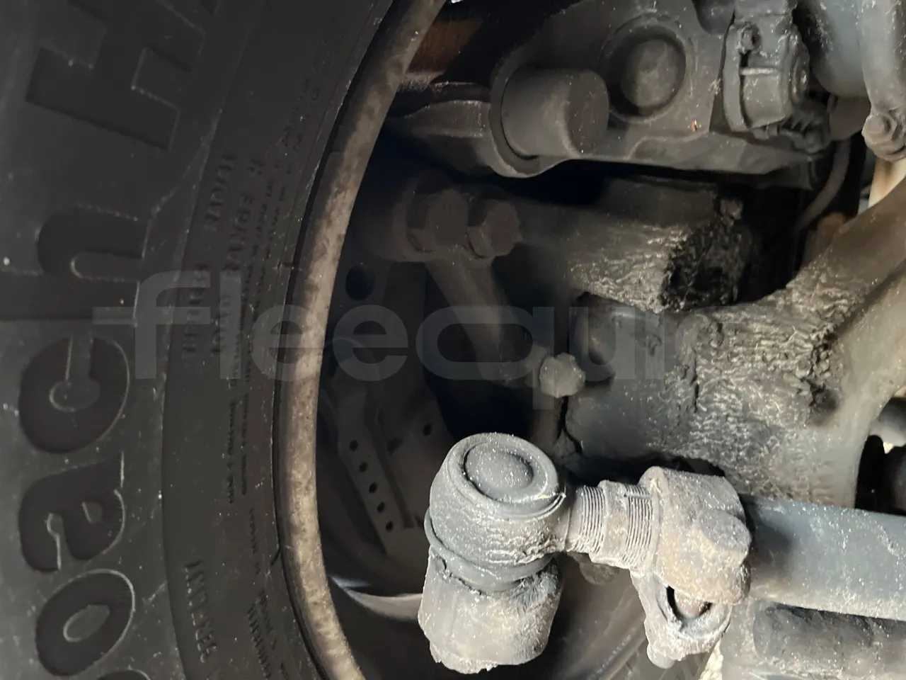 Irizar i6 12.35 - Euro5 - 294kW - 12.200mt - front brake calipers left