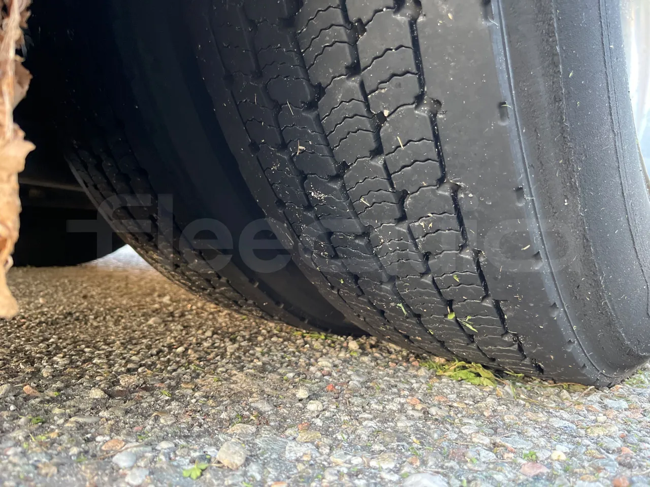 Irizar i6 12.35 - Euro5 - 294kW - 12.200mt - tread condition second axle tires left