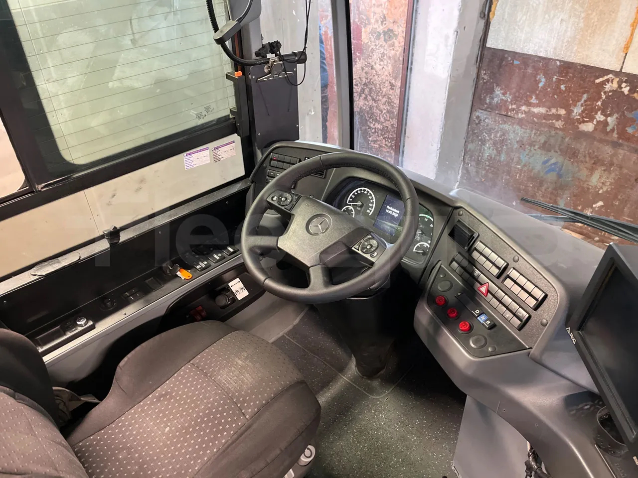 Mercedes-Benz Conecto 628881 - Euro6 - 220kW - 12.134mt - buttons panels on