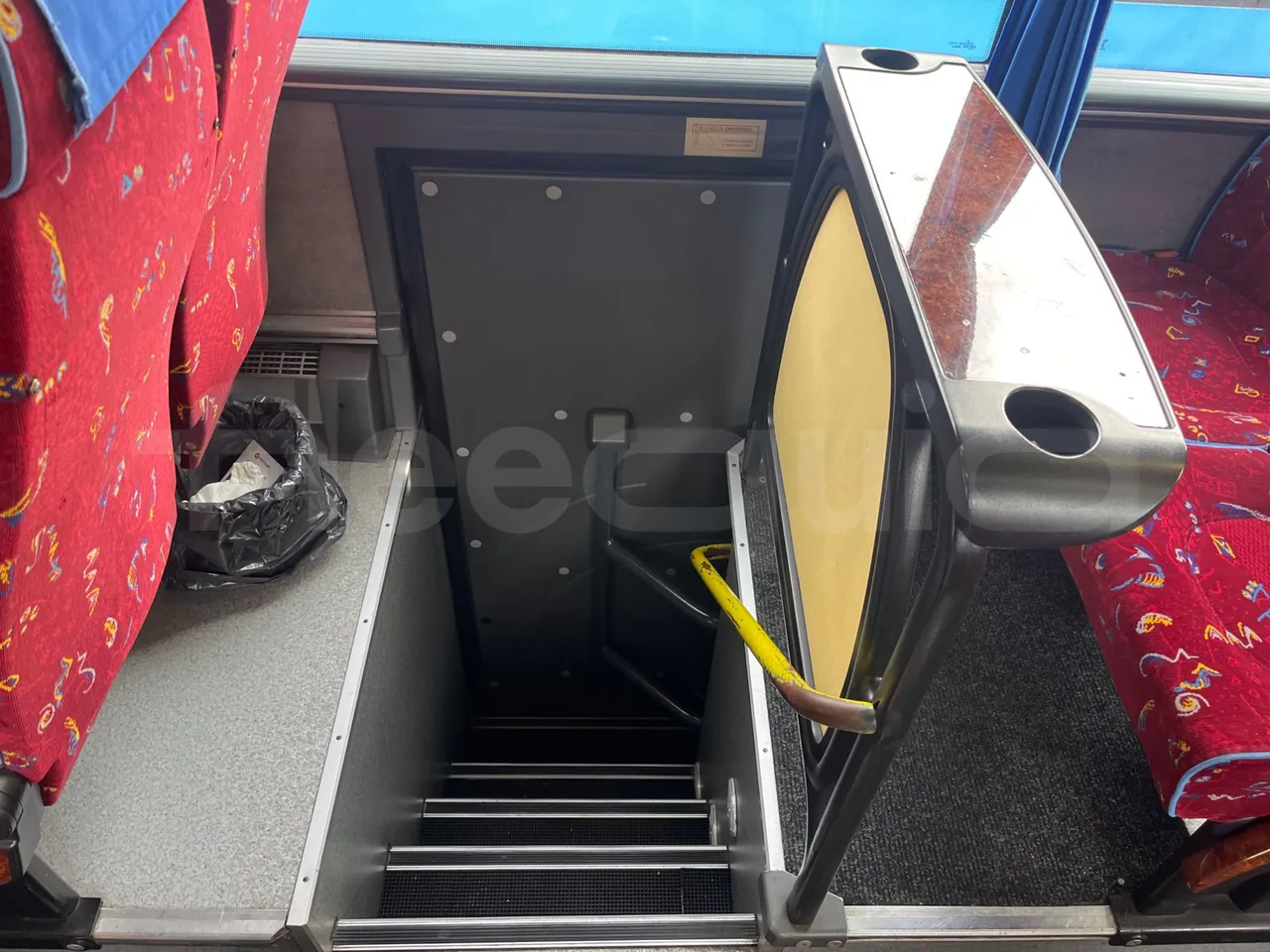 Volvo Barbi Genesis HDL V - Euro 3 - 309 kW - 12.230 mt - disabled area photo