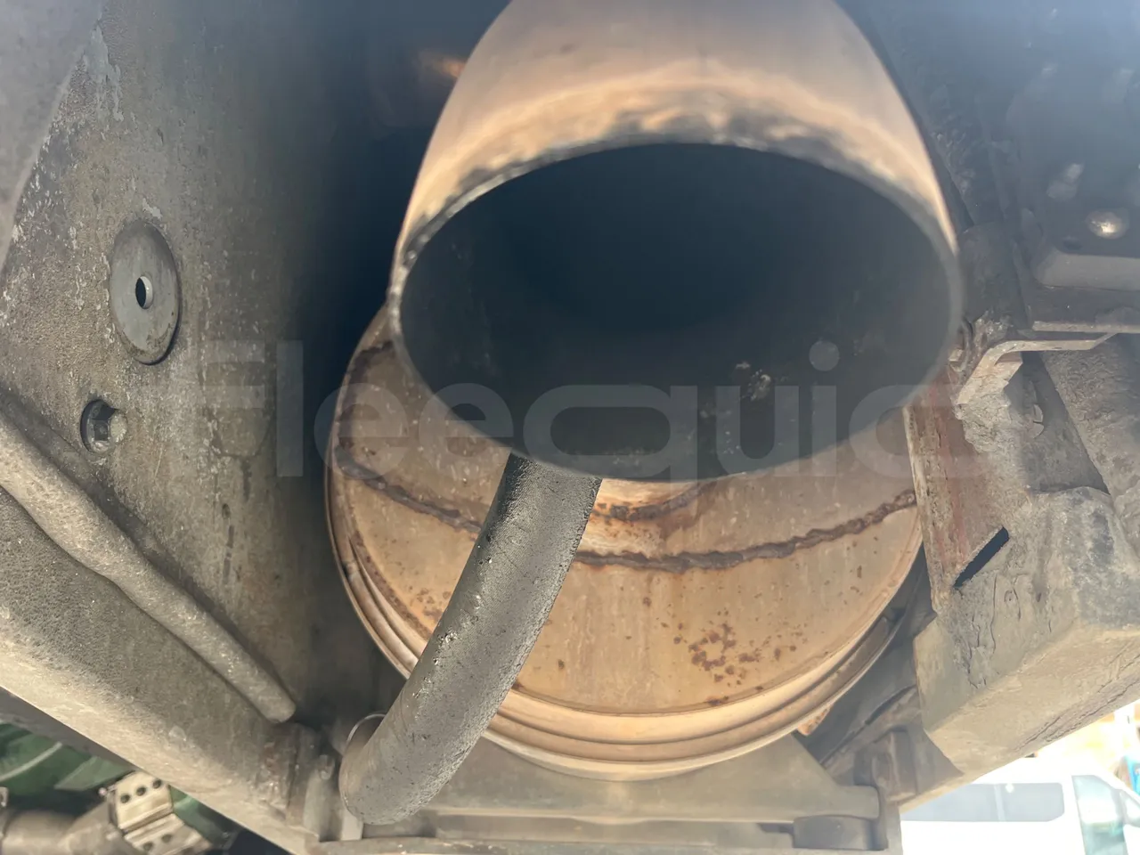 Volvo Barbi Genesis HDL V - Euro 3 - 309 kW - 12.230 mt - exhaust photo