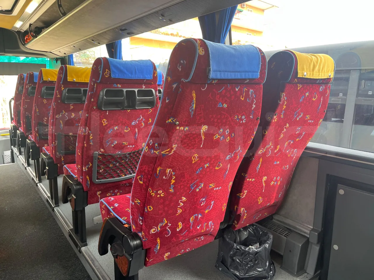 Volvo Barbi Genesis HDL V - Euro 3 - 309 kW - 12.230 mt - folding seat photo